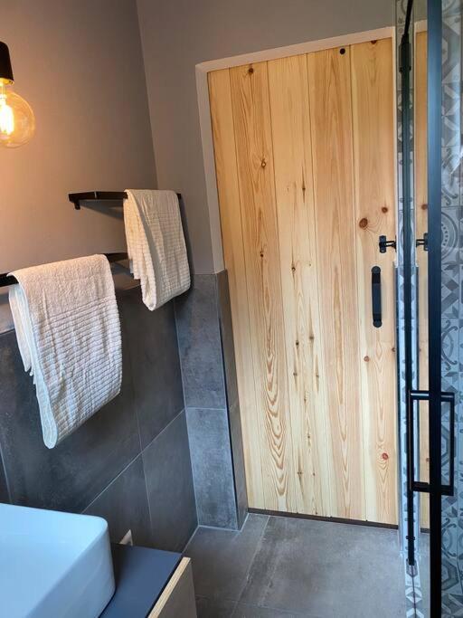 Gemuetliche Wohnung -Schwarzwald Neuweiler  Eksteriør bilde